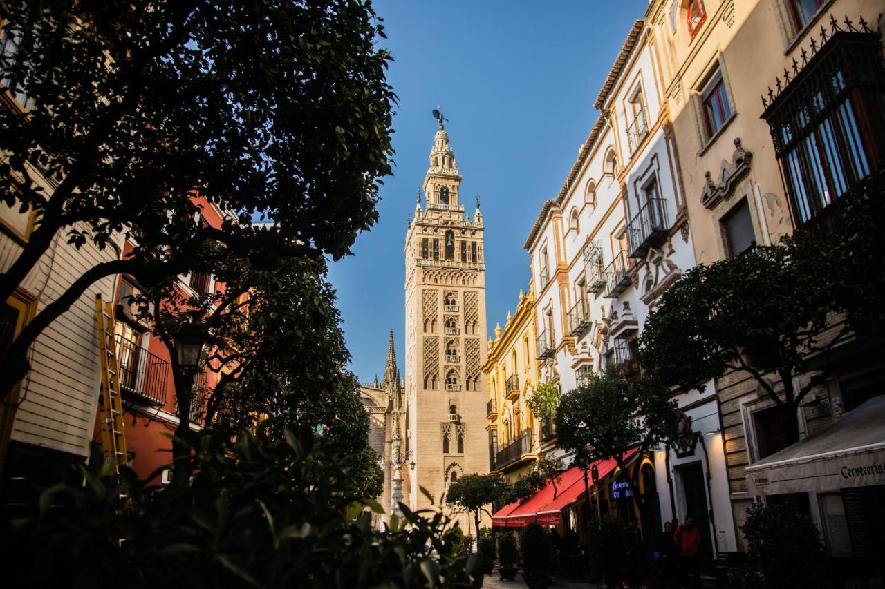 Mumu Luxury Suite Lirio Sevilla Exterior foto